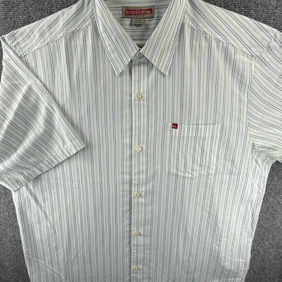 Quiksilver Short Sleeve Cotton Polyester XL Point Striped Blue Button Up Pocket - Picture 2 of 16